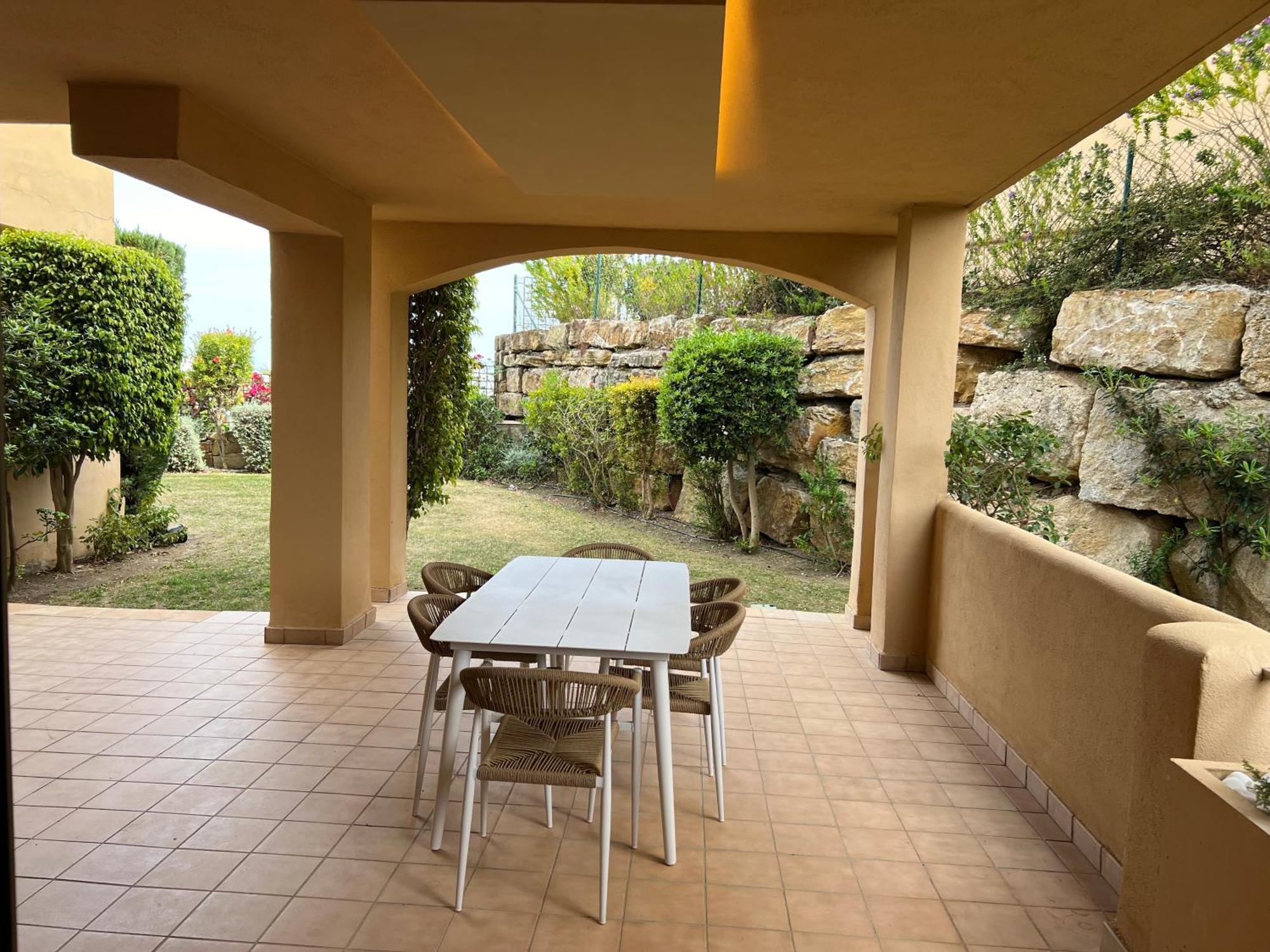 Apartament Impresionante De Lujo Con Jardin